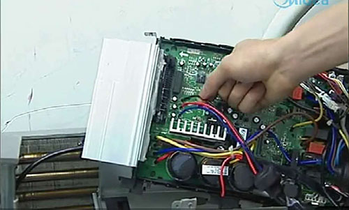 巴东美的空调电话是多少